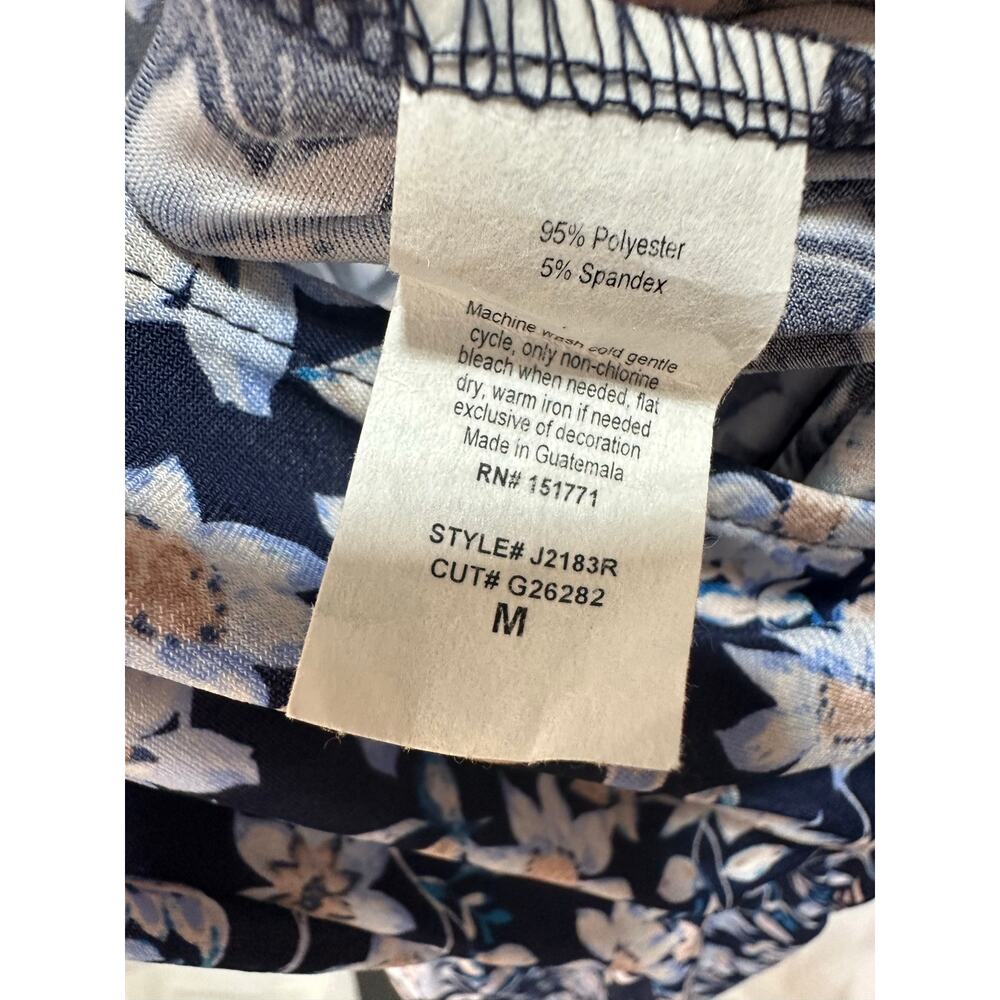 Kaileigh Jumpsuit Blue Floral Pockets Size M Delaney NWT Cottagecore V-neck - Picture 6 of 8